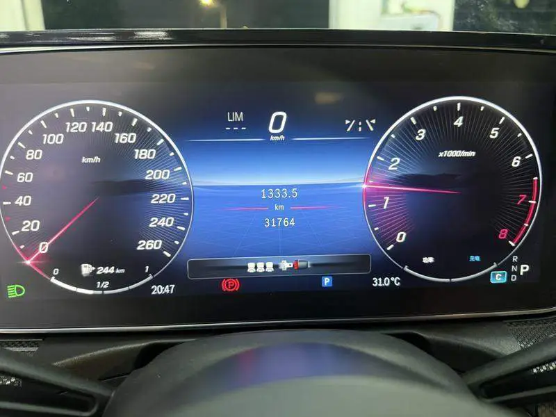 Mercedes-Benz C-Class 2024 C 260 L Night Sport Edition — 8