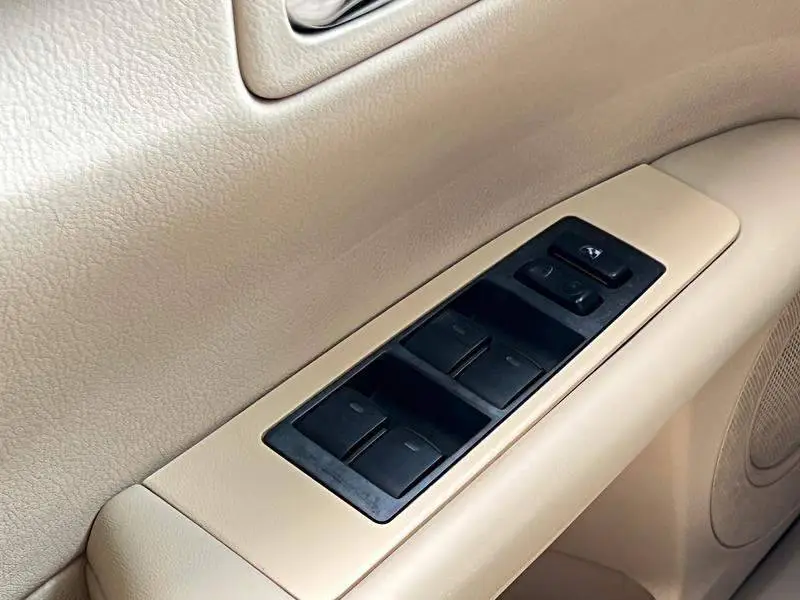 Lexus ES 2013 300h Elite Edition — 17