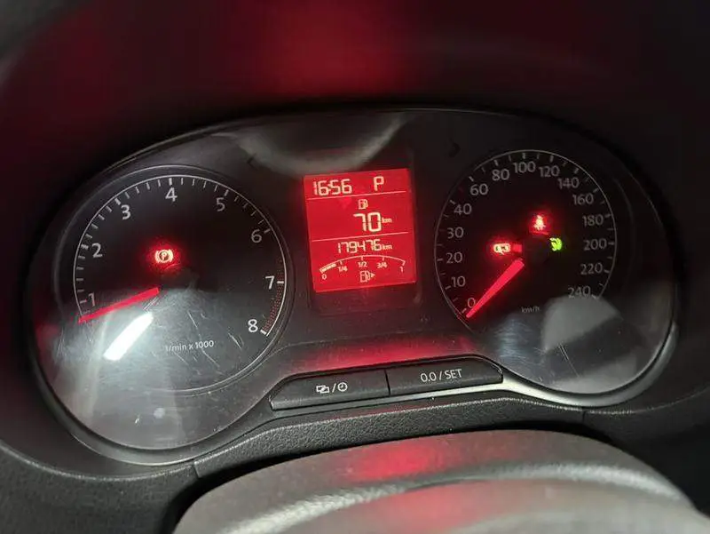 Polo 2011 1.4L Automatic Cool Edition — 9