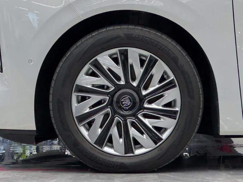 Buick Ultimate Family 2026 Luxury Edition — 8