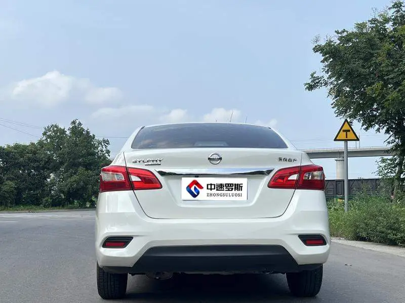 Sylphy 2021 Classic 1.6XE CVT Comfort Edition — 5