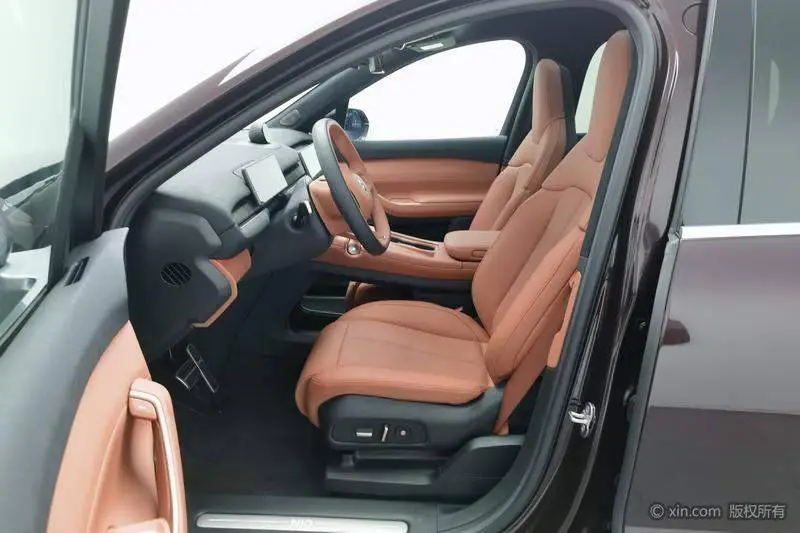 NIO EC7 2024 75kWh — 18