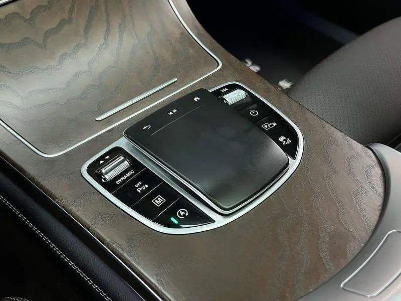 Mercedes-Benz GLC 2022 GLC 300 L 4MATIC Dynamic — 8