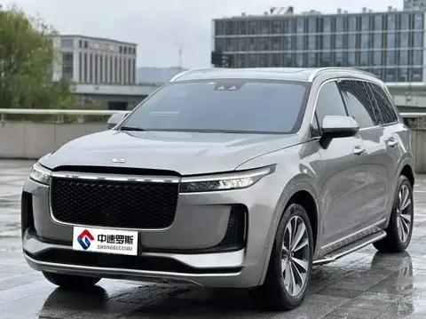 Ideal ONE 2020 Extended Range 6-seater Edition
