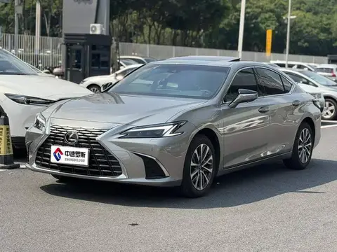 Lexus ES 2025 200 Premium Edition