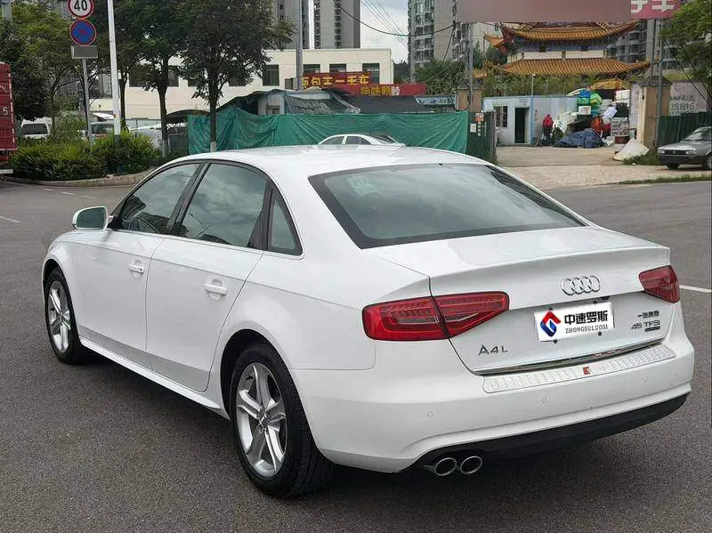 Audi A4L 2015 45 TFSI quattro personalized sports model — 4