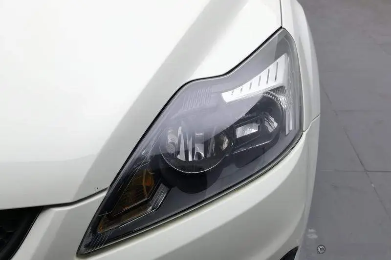 Fox 2013 Hatchback Classic 1.8L Automatic Millionth Anniversary Edition — 7