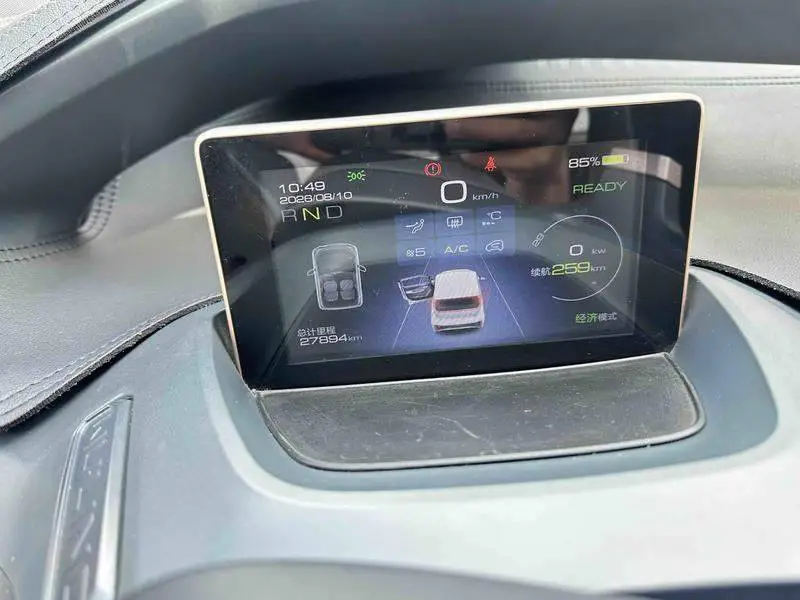 Wuling NanoEV 2021 Fun Model-High Power Edition — 7