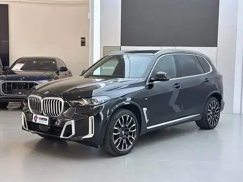 BMW X5 2023 xDrive 40Li M Sport Package