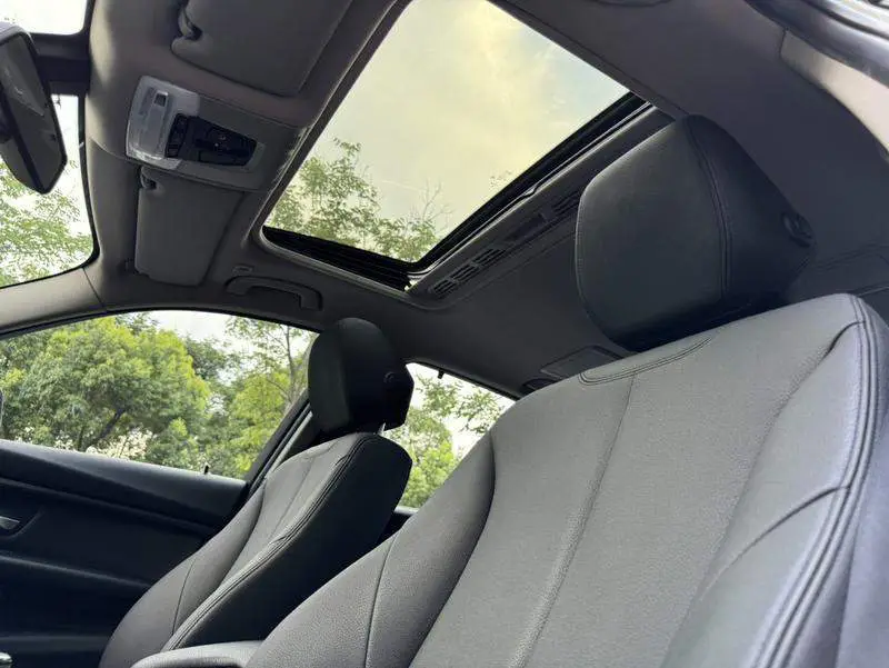 BMW 3 Series 2016 320Li Fashion Edition — 15