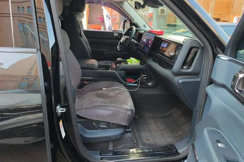Leopard 5 2025 Tianshen Intelligent Driving Ultra Edition — 17