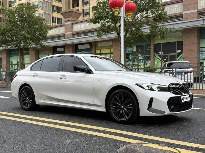 BMW 3 Series 2023 325Li M Sport Night Edition — 3