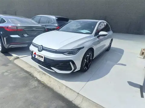 Golf 2026 300TSI R-Line