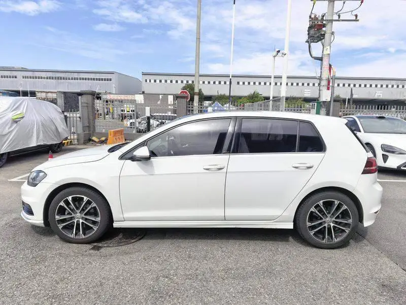 Golf 2016 1.4TSI Automatic R-Line — 2
