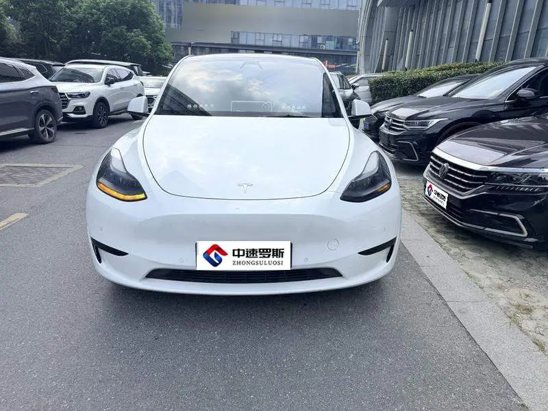 Model Y 2022 facelifted rear-wheel drive version — 2