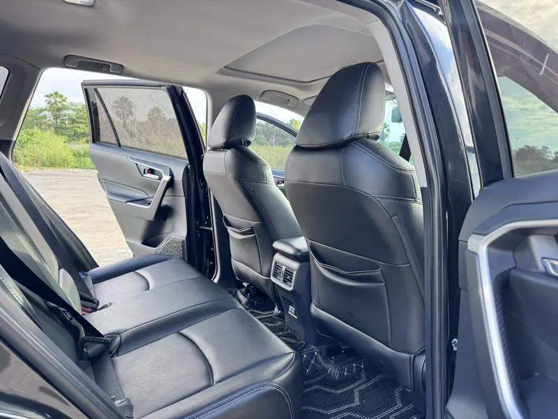 RAV4 Rongfang 2023 2.0L CVT 2WD Fashion Edition — 17