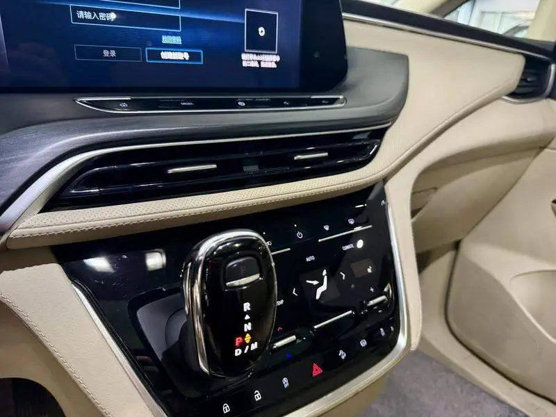 Buick GL8 2022 ES Lu Zun 653T Premium Edition — 8