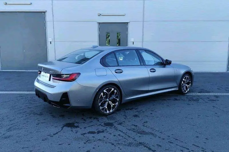 BMW 3 Series 2025 330Li 50th Anniversary Limited Edition — 5