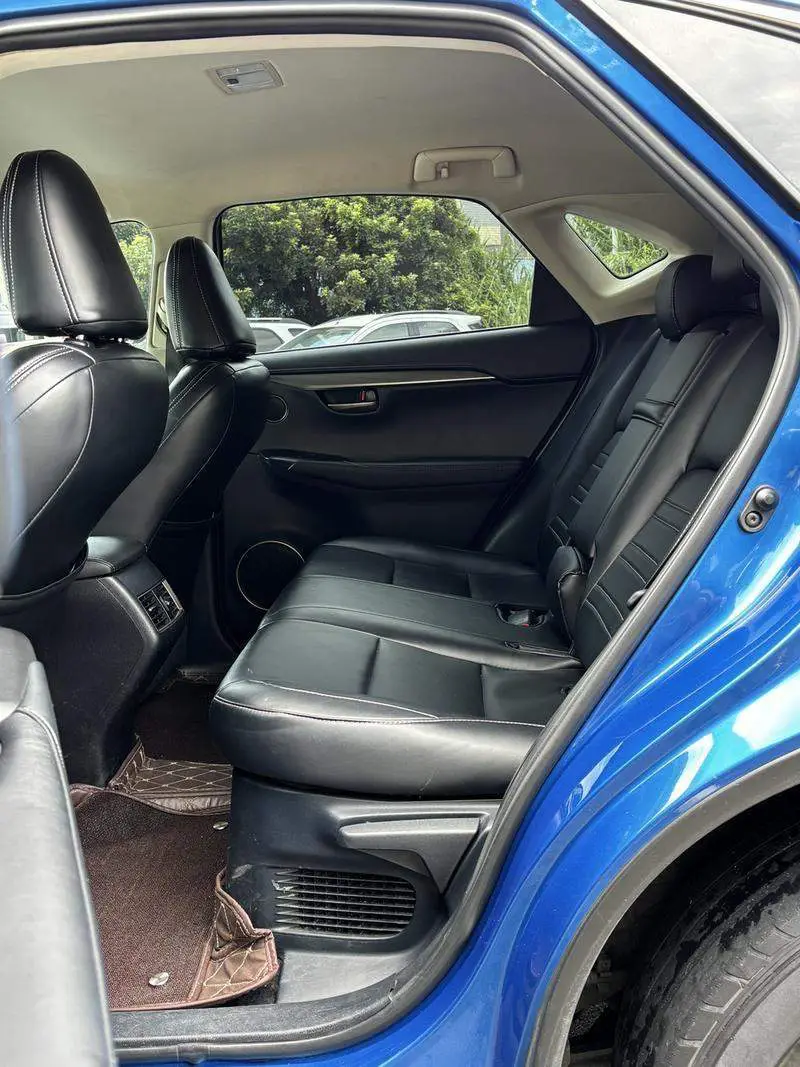Lexus NX 2015 200 Front-Drive Edition — 9