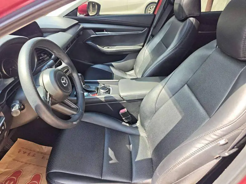 Mazda 3 Angkesaila 2021 1.5L Automatic Quality Edition — 17