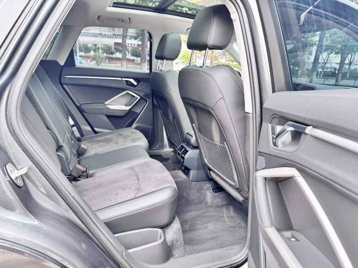 Audi Q3 2022 35 TFSI Stylish and Dynamic — 14