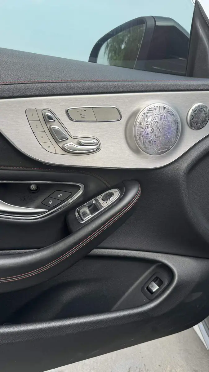 Mercedes-Benz C-Class AMG 2019 AMG C 63 Coupe — 7