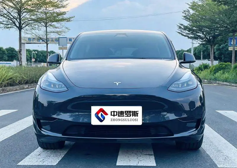 Model Y 2024 rear-wheel drive version — 2