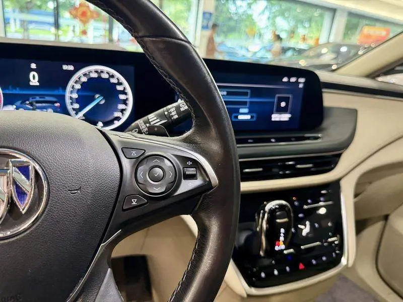 Buick GL8 2022 ES Lu Zun 653T Premium Edition — 9