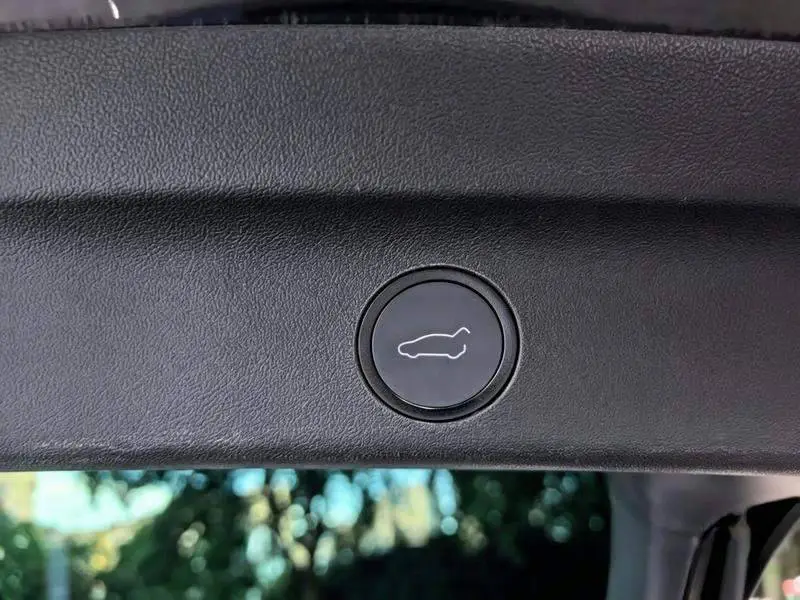 Model Y 2023 rear-wheel drive version — 11