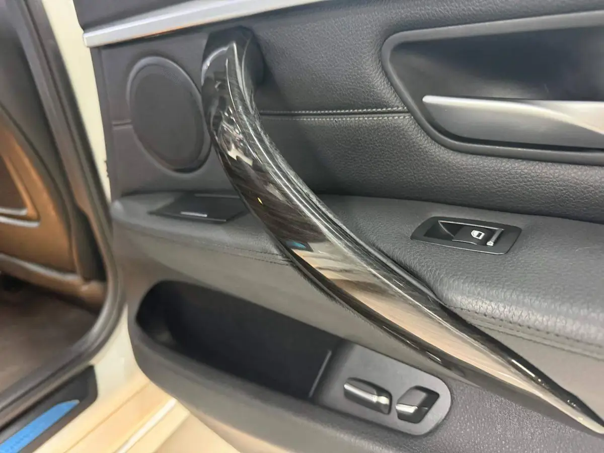 BMW 3 Series 2013 320Li Luxury Design Package — 12
