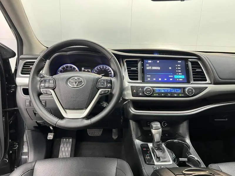 Highlander 2018 2.0T 4WD Premium Edition 7 Seaters National VI — 13