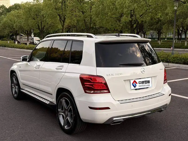 Mercedes-Benz GLK-Class 2015 GLK 300 4MATIC Fashion Ultimate Edition — 4