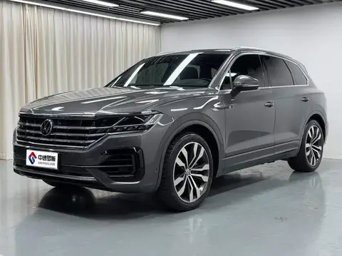 Touareg 2019 3.0TSI Smart Edition National V