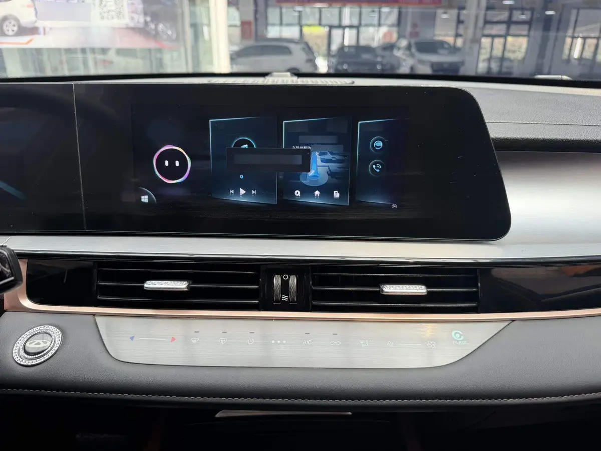 Ou Mengda 2022 1.5T CVT Extension Edition — 14