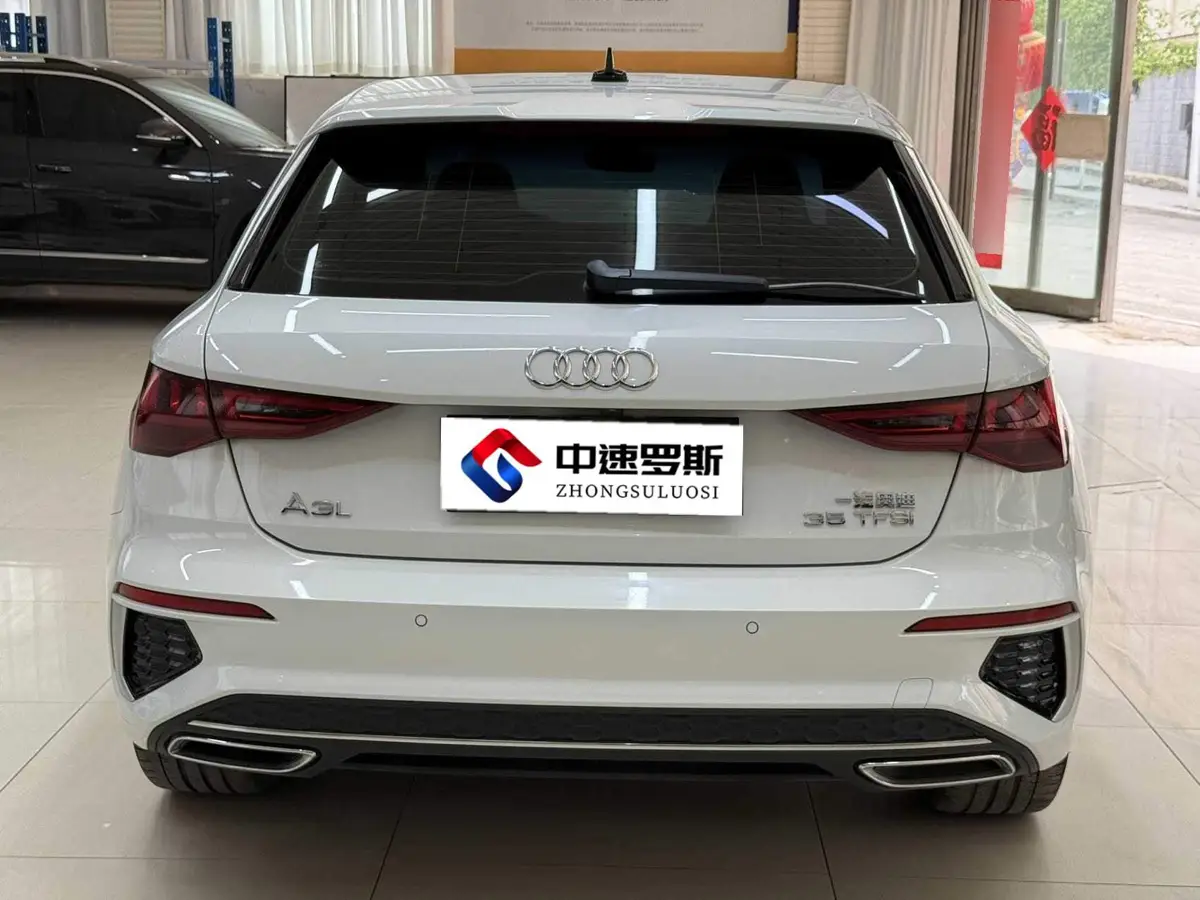 Audi A3 2023 Sportback 35 TFSI Stylish and sporty — 5