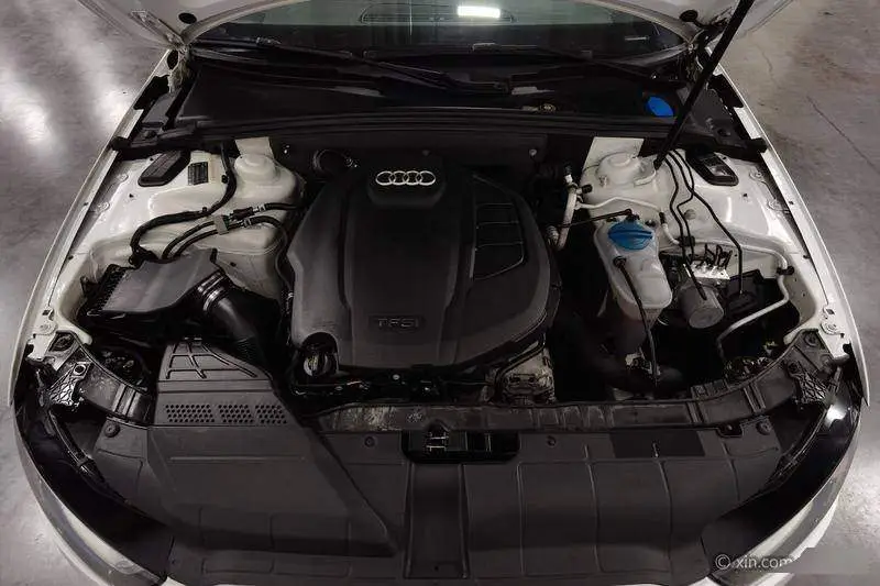 Audi A4L 2015 35 TFSI Automatic Standard Model — 5