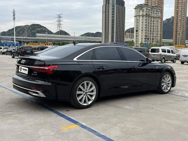 Audi A6L 2024 45 TFSI quattro Selected Dynamic Edition — 6