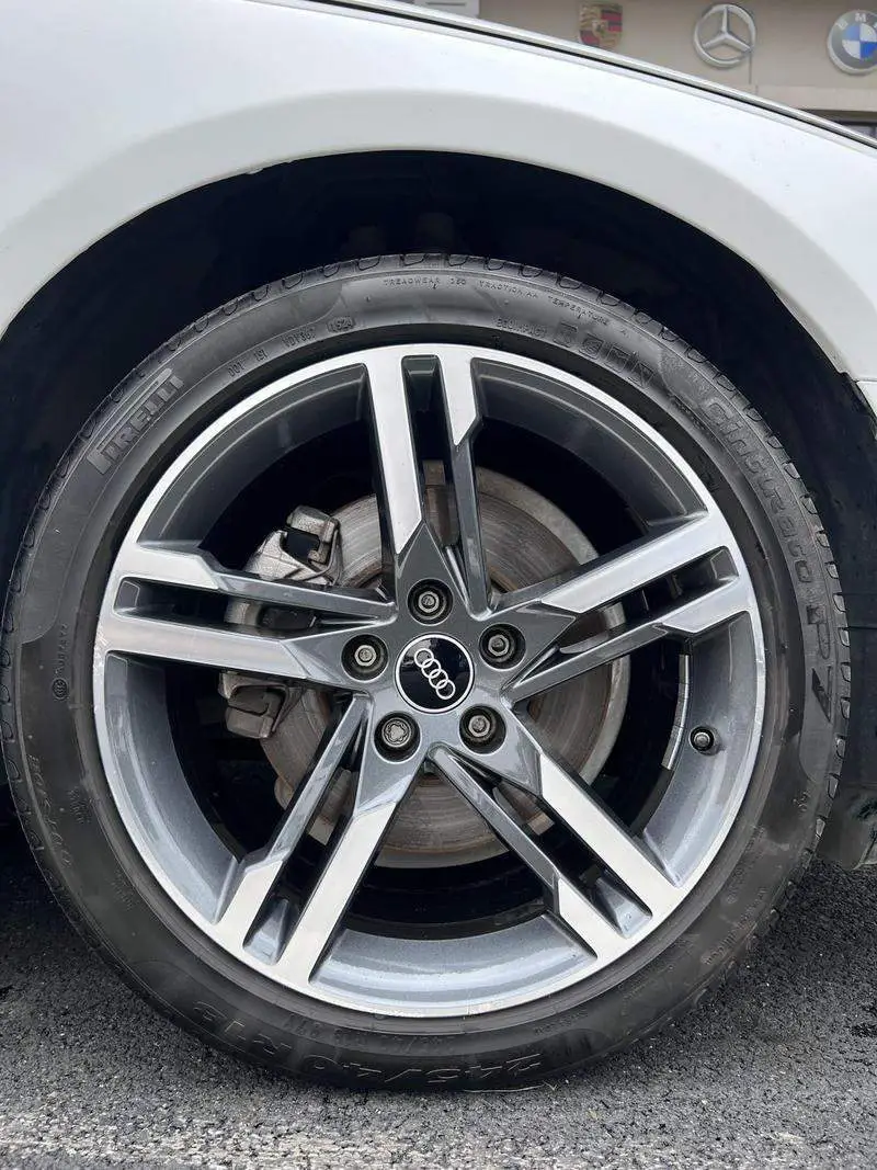 Audi A4L 2022 40 TFSI Stylish and Dynamic — 7