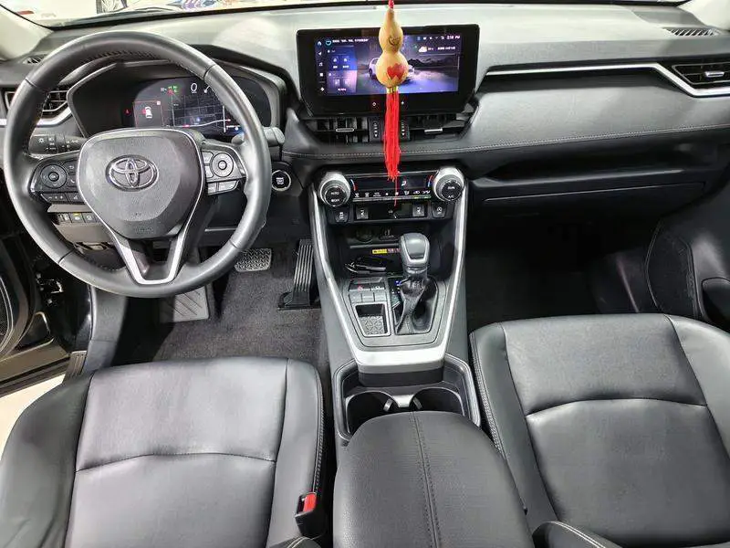 RAV4 Rongfang 2023 2.0L CVT 2WD Fashion Plus Edition — 5