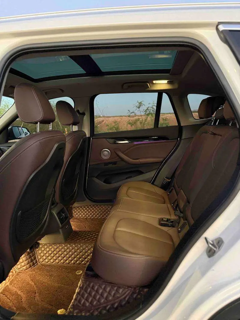 BMW X1 2022 sDrive25Li Leading Edition — 12