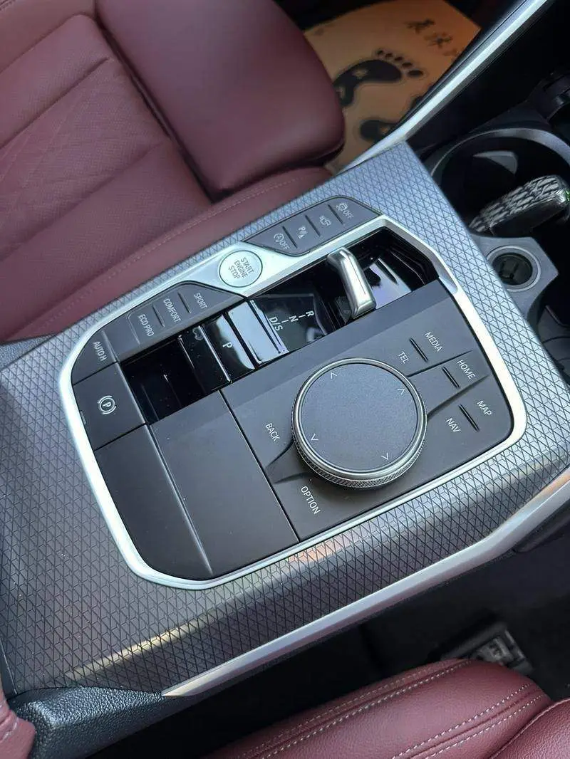 BMW 3 Series 2023 325Li M Sport Night Edition — 5