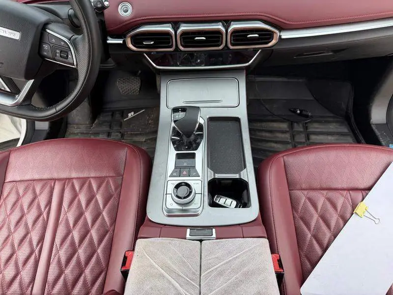 JETOUR X70 PLUS 2024 Champion Edition 1.5T DCT Champion PRO 7-seater — 9