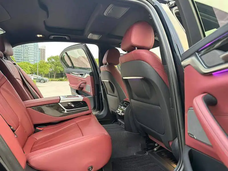 BMW 5 Series 2020 530Li Premium M Sport Package — 9