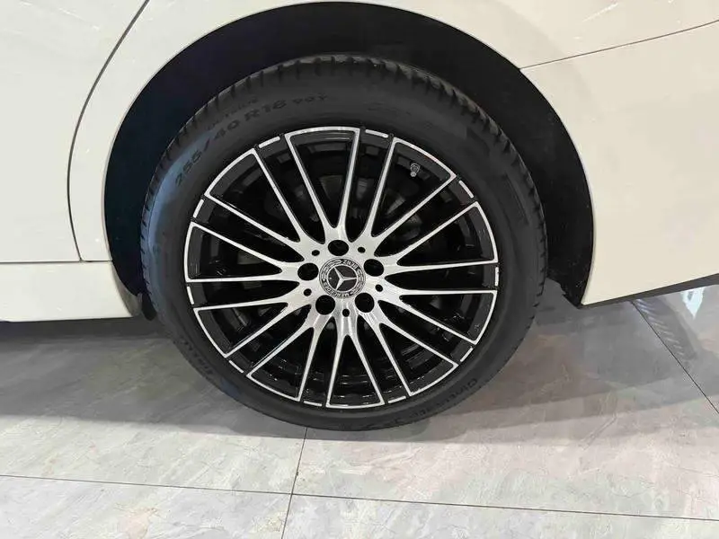 Mercedes-Benz C-Class 2025 C 200 L Sport Edition — 7
