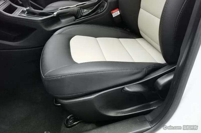 Vision 2020 1.5L CVT Asian Games Edition — 18
