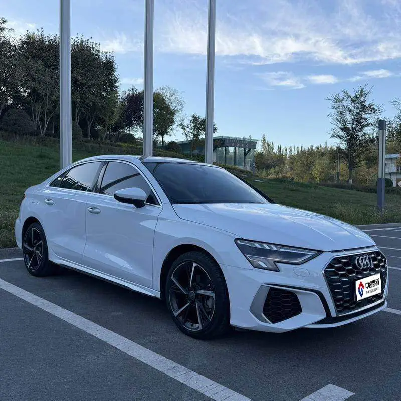 Audi A3 2021 Sportback 35 TFSI Stylish and sporty — 3