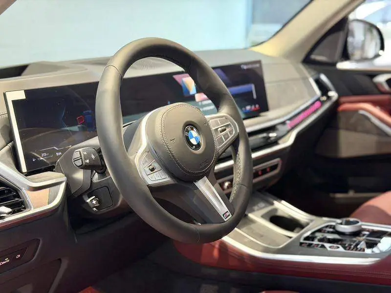 BMW X5 2025 xDrive 30Li M Sport Night Package — 15