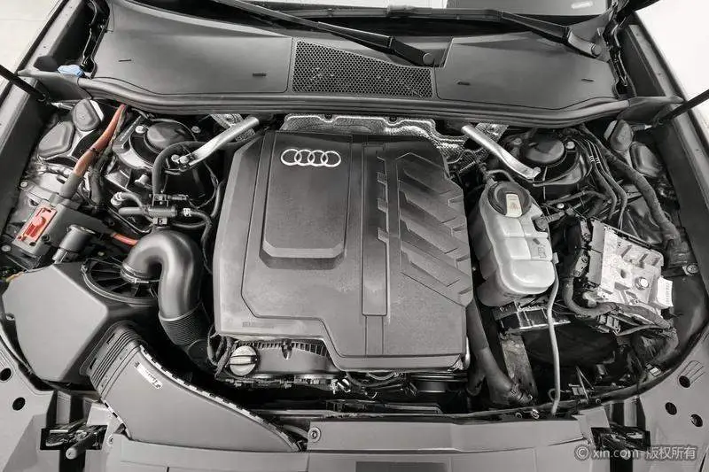 Audi A6L 2024 45 TFSI Selected Dynamic Edition — 5