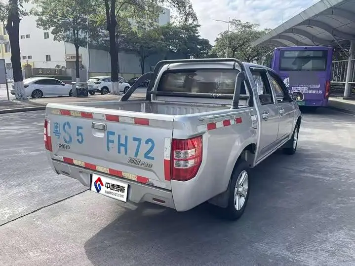 Changan Shenqi F30 2016 1.5L luxury short-axle DAM15L — 5