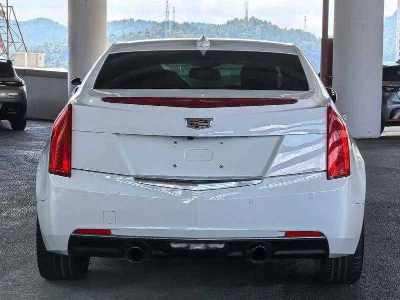 Cadillac ATS-L 2017 28T Fashion Model — 5